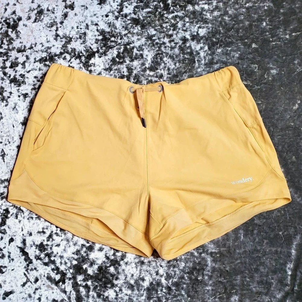 Wondery‎ Yellow Janelle Shorts